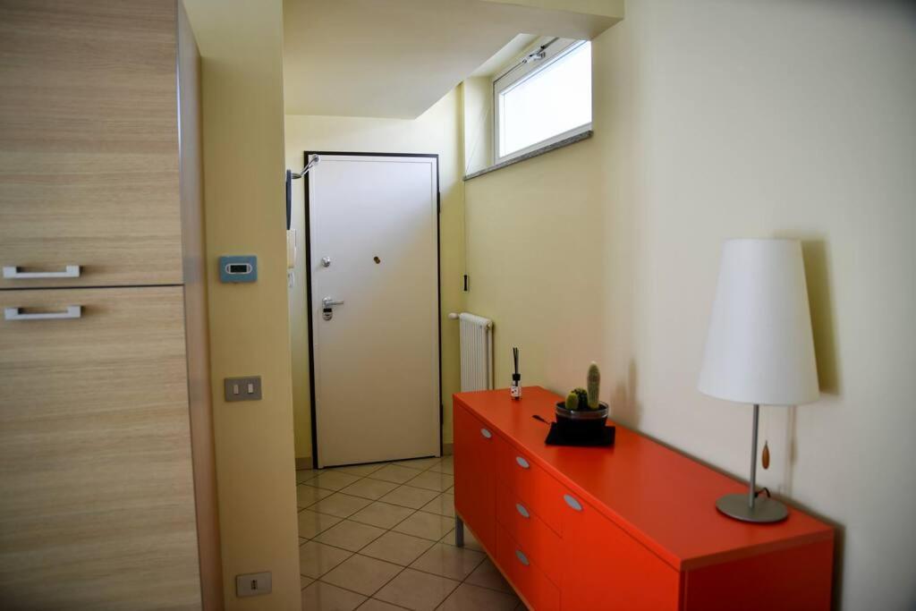 In Sunrise: In Centro Apartment Alba (Piedmont)