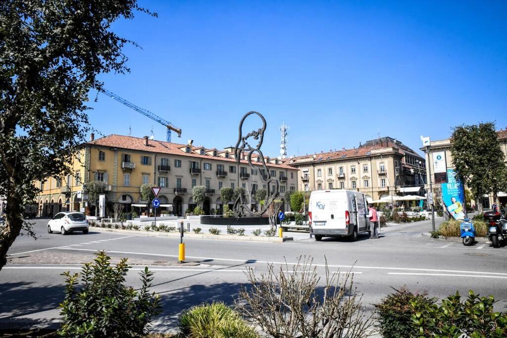 Apartment In Sunrise: In Centro *